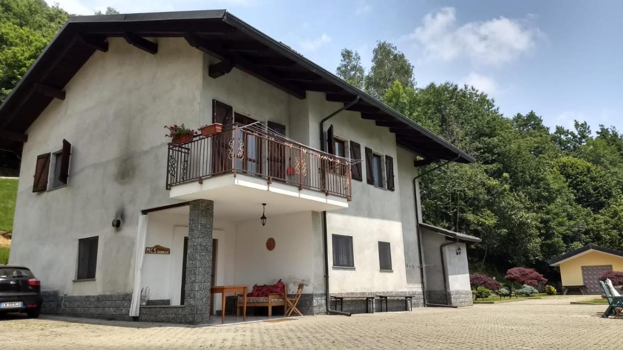 Appartamento La Casa Nel Bosco Rueglio Екстер'єр фото